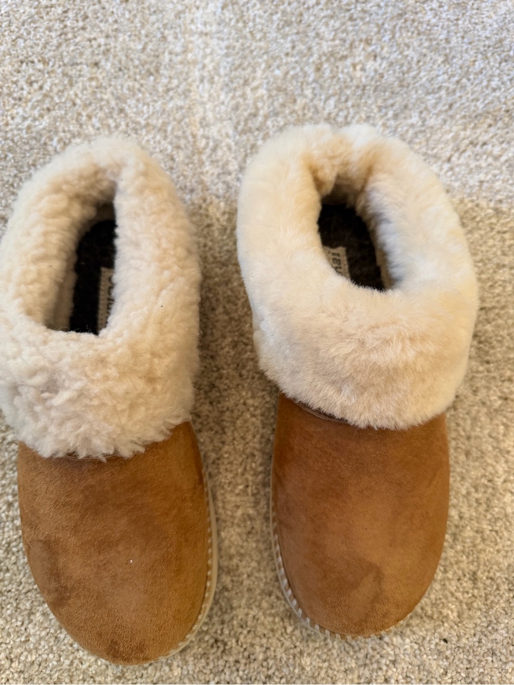 OluKai- Plush Shearling Lined Women's Slip-On Slippers - Brown - NEW!